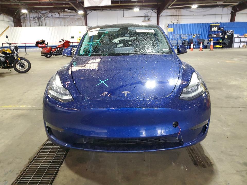 2022 Tesla Model Y მანქანა იყიდება აუქციონზე, vin: 7SAYGDEE5NF359785, აუქციონის ნომერი: 79642585