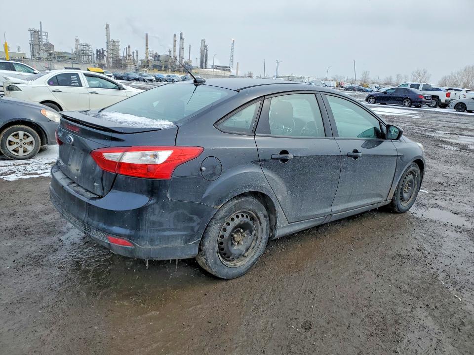 2012 Ford Focus მანქანა იყიდება აუქციონზე, vin: 1FAHP3F2XCL136976, აუქციონის ნომერი: 45999986