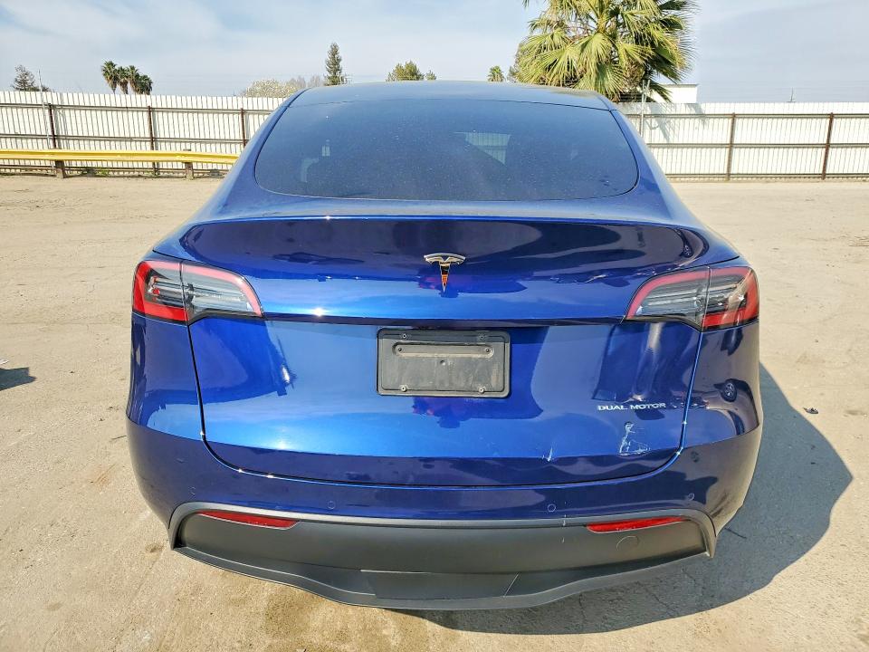 2022 Tesla Model Y მანქანა იყიდება აუქციონზე, vin: 7SAYGAEE5NF343732, აუქციონის ნომერი: 79568225