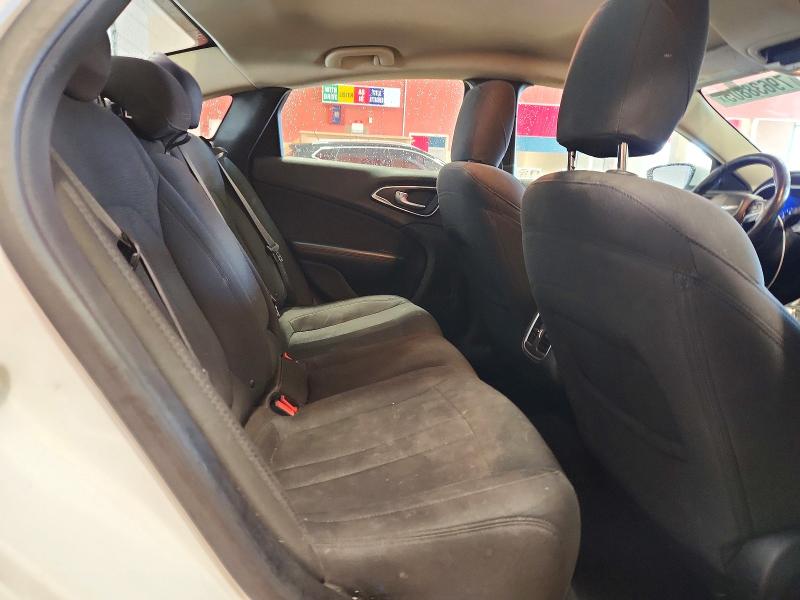 2015 Chrysler 200 მანქანა იყიდება აუქციონზე, vin: 1C3CCCAB4FN653727, აუქციონის ნომერი: 79638805