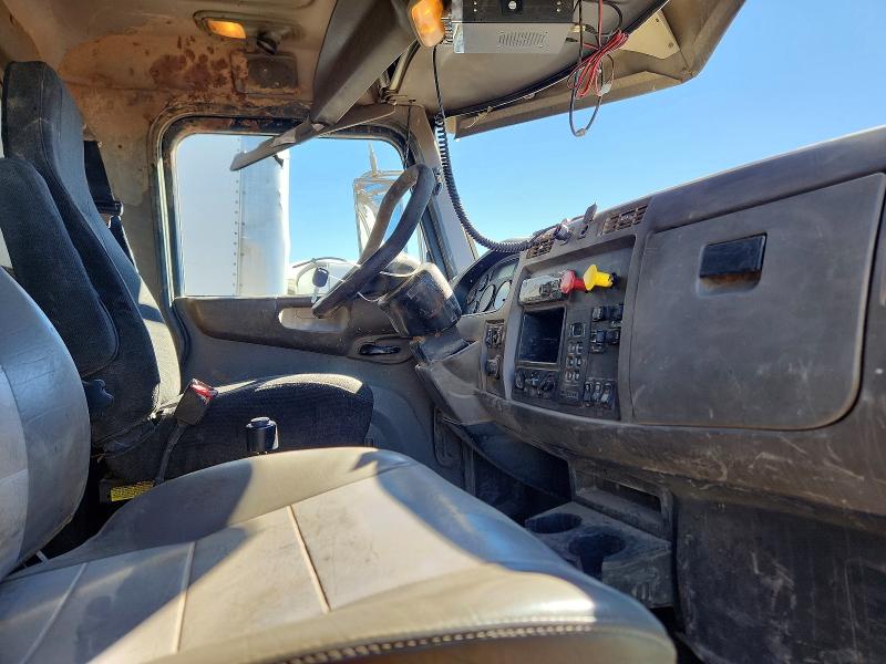 Продажа на аукционе авто 2016 Peterbilt 348, vin: 2NP3XJ0X5GM325700, номер лота: 47767916