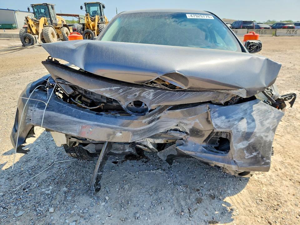 47929776 :رقم المزاد ، 5YFBU4EEXCP016886 vin ، 2012 Toyota Corolla مزاد بيع