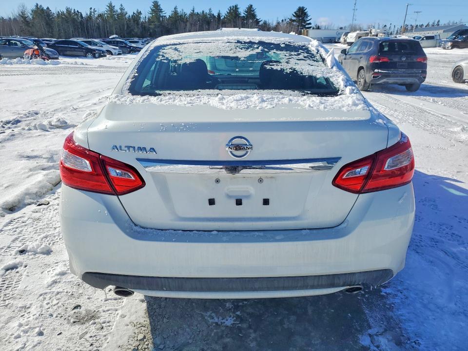 2016 Nissan Altima მანქანა იყიდება აუქციონზე, vin: 1N4AL3AP6GN309046, აუქციონის ნომერი: 79174845