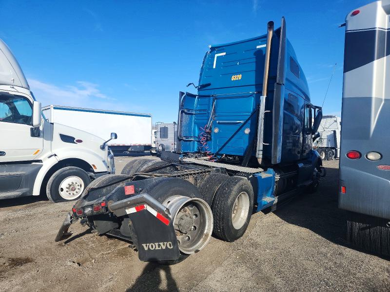 Продаж на аукціоні авто 2024 Volv Vn, vin: 4V4NC9EH7RN646320, номер лоту: 45737796