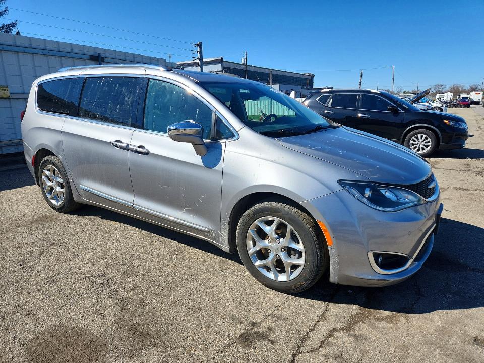 79635975 :رقم المزاد ، 2C4RC1GG8KR508281 vin ، 2019 Chrysler Pacifica مزاد بيع