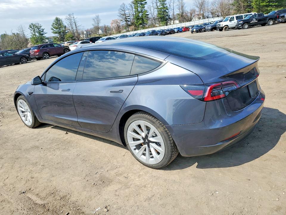 46990576 :رقم المزاد ، 5YJ3E1EA6NF288668 vin ، 2022 Tesla Model 3 مزاد بيع