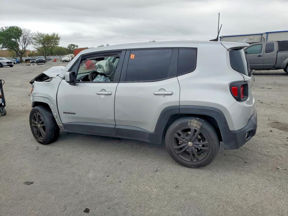 Продажа на аукционе авто 2018 Jeep Renegade, vin: ZACCJABB0JPH07657, номер лота: 46078646