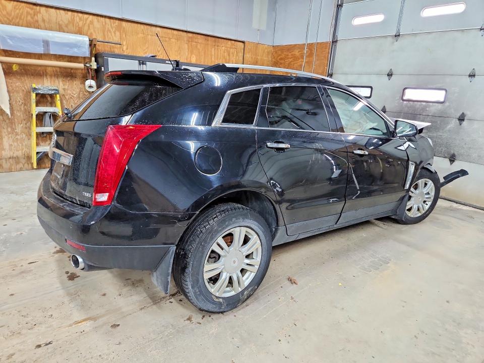 2015 Cadillac Srx მანქანა იყიდება აუქციონზე, vin: 3GYFNEE39FS558243, აუქციონის ნომერი: 78984345