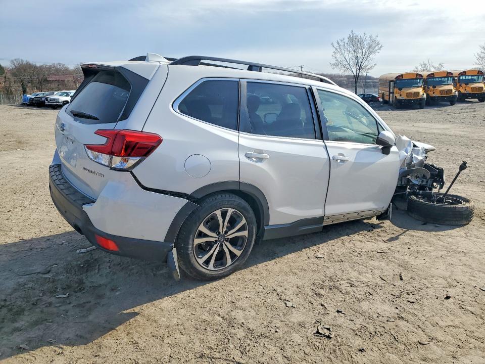 47205416 :رقم المزاد ، JF2SKAUC1MH558803 vin ، 2021 Subaru Forester مزاد بيع
