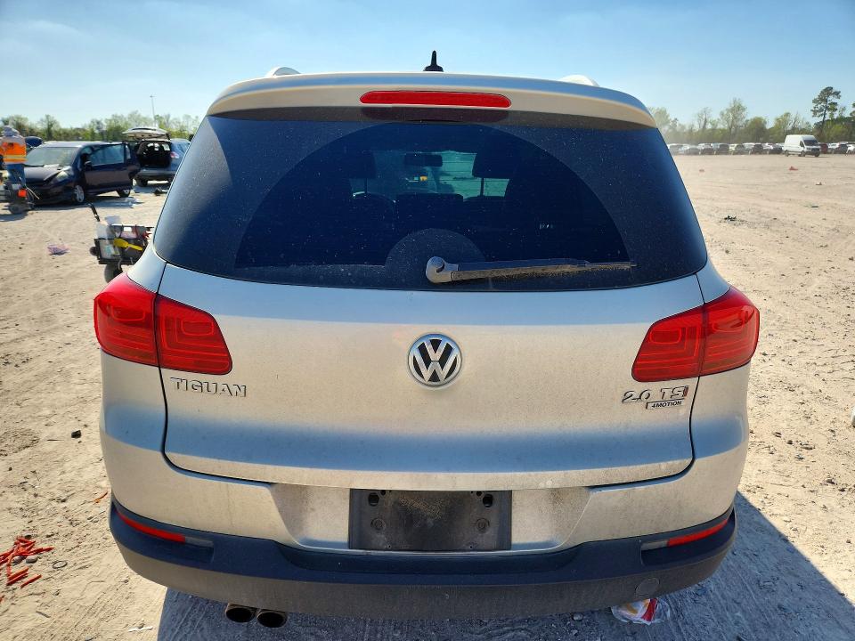 46450066 :رقم المزاد ، WVGBV3AX2EW508476 vin ، 2014 Volkswagen Tiguan مزاد بيع