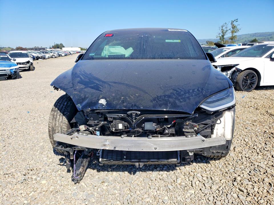 2022 Tesla Model X მანქანა იყიდება აუქციონზე, vin: 7SAXCAE54NF349710, აუქციონის ნომერი: 45492386