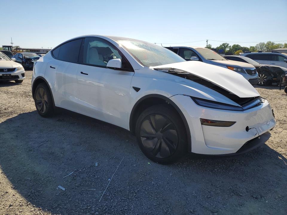 2026 Tesla Model Y მანქანა იყიდება აუქციონზე, vin: 7SAYGDEE0TF327663, აუქციონის ნომერი: 46769346