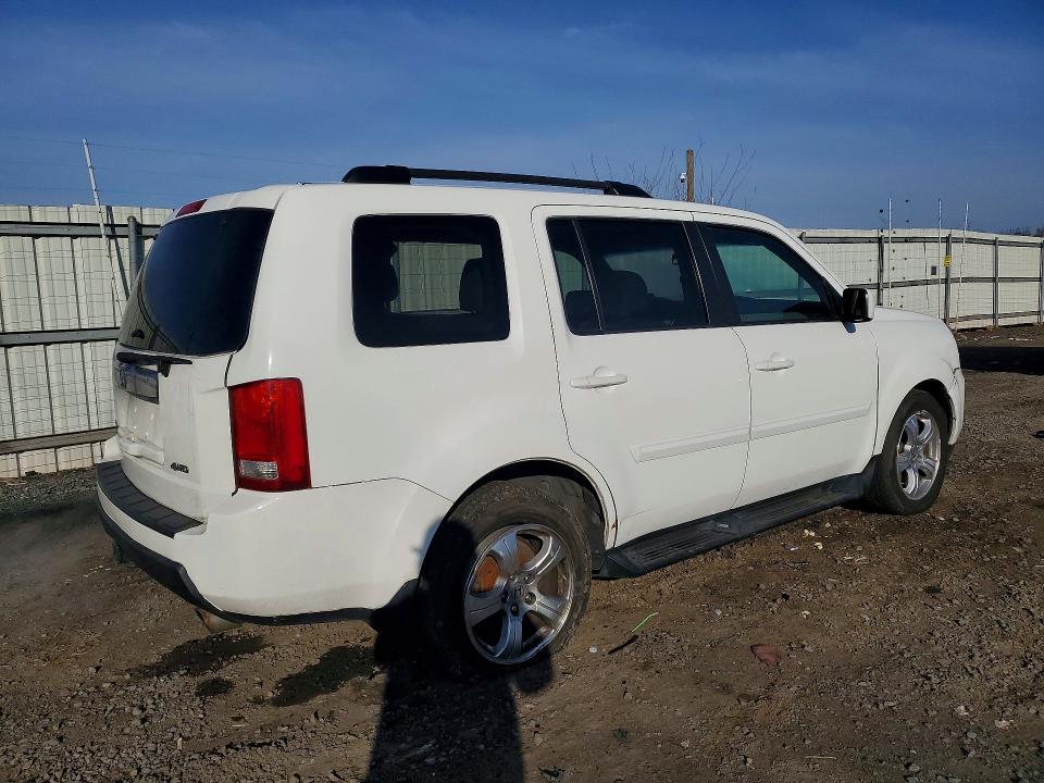 2015 Honda Pilot მანქანა იყიდება აუქციონზე, vin: 5FNYF4H77FB009220, აუქციონის ნომერი: 46114816