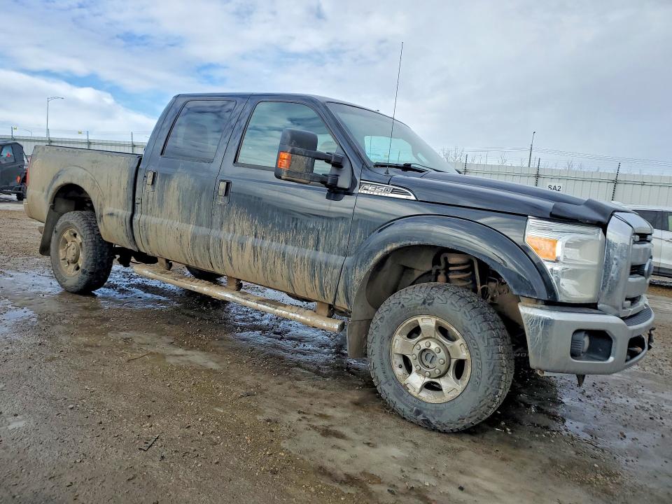 46662966 :رقم المزاد ، 1FT8W3B67DEA28228 vin ، 2013 Ford F350 مزاد بيع