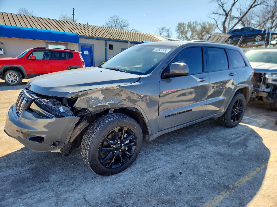 Продажа на аукционе авто 2021 Jeep Grand Cherokee, vin: 1C4RJFAG3MC776324, номер лота: 45527936
