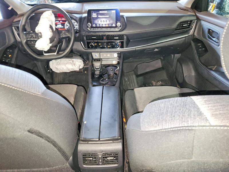 46099256 :رقم المزاد ، 5N1BT3AB2NC715767 vin ، 2022 Nissan Rogue مزاد بيع