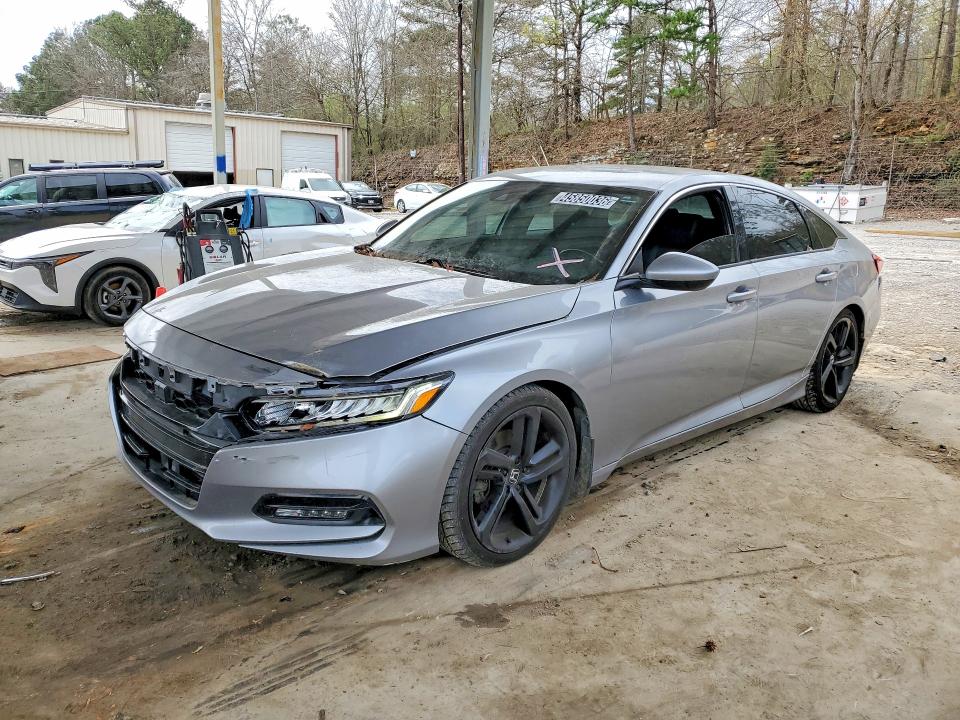 2018 Honda Accord მანქანა იყიდება აუქციონზე, vin: 1HGCV1F38JA205746, აუქციონის ნომერი: 45850036