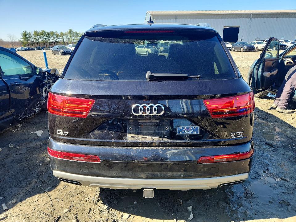 47295656 :رقم المزاد ، WA1LAAF78JD037032 vin ، 2018 Audi Q7 مزاد بيع