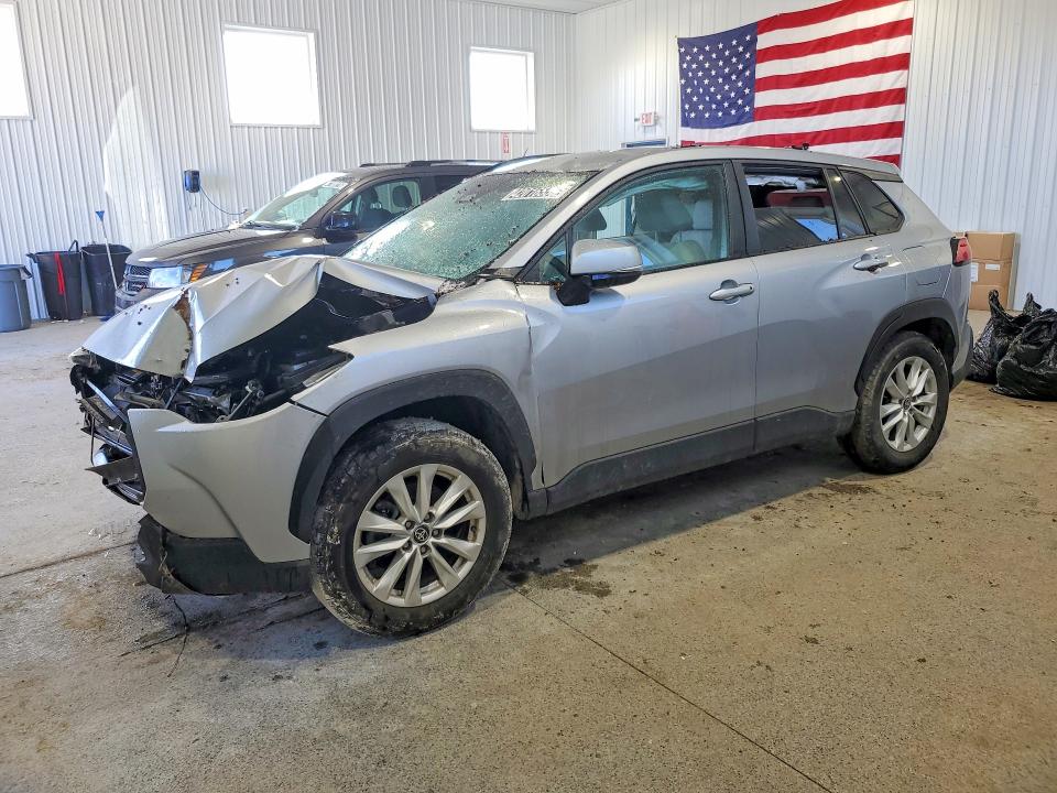 Auction sale of the 2024 Toyota Corolla Cross, vin: 7MUCAABG2RV094974, lot number: 42016556