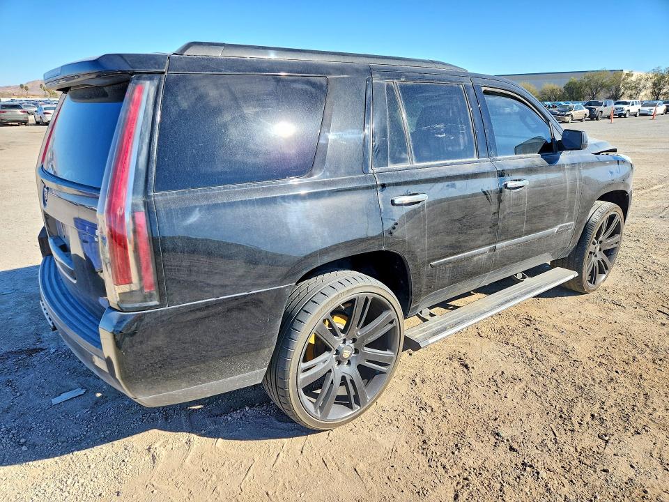 73750615 :رقم المزاد ، 1GYS4CKJ9FR218814 vin ، 2015 Cadillac Escalade P مزاد بيع