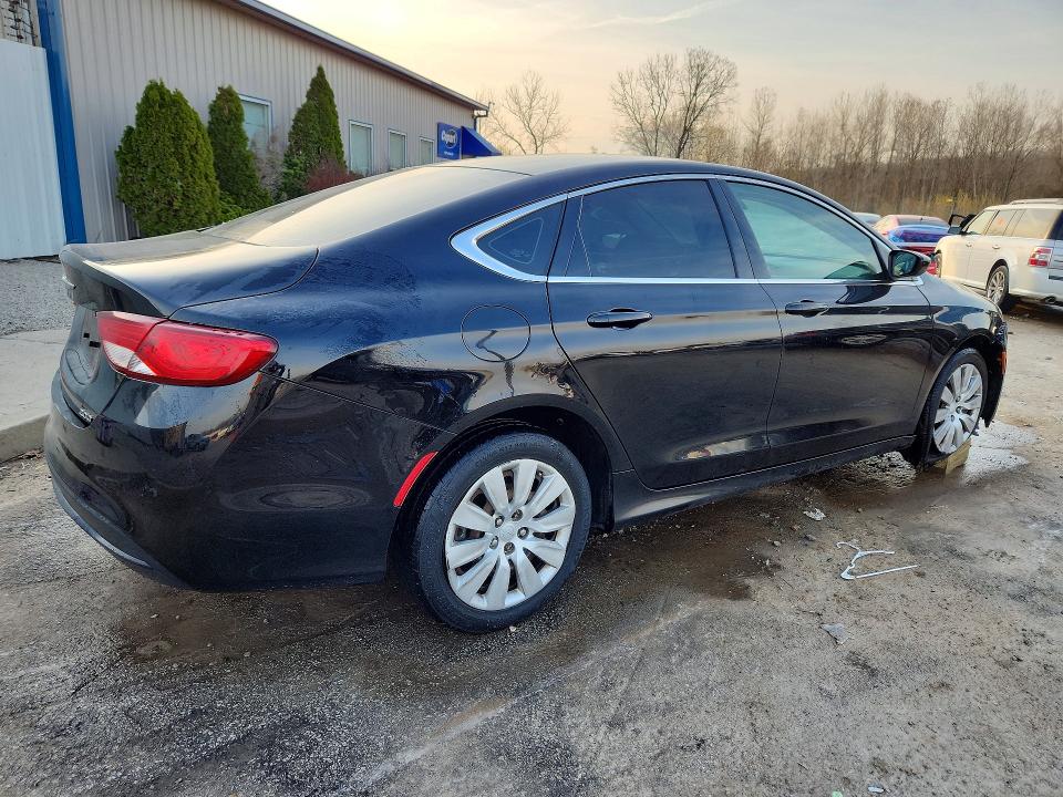 Продаж на аукціоні авто 2016 Chrysler 200, vin: 1C3CCCFB8GN130852, номер лоту: 46729176