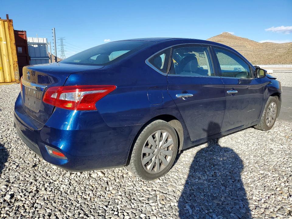 41660396 :رقم المزاد ، 3N1AB7AP9KY323980 vin ، 2019 Nissan Sentra مزاد بيع