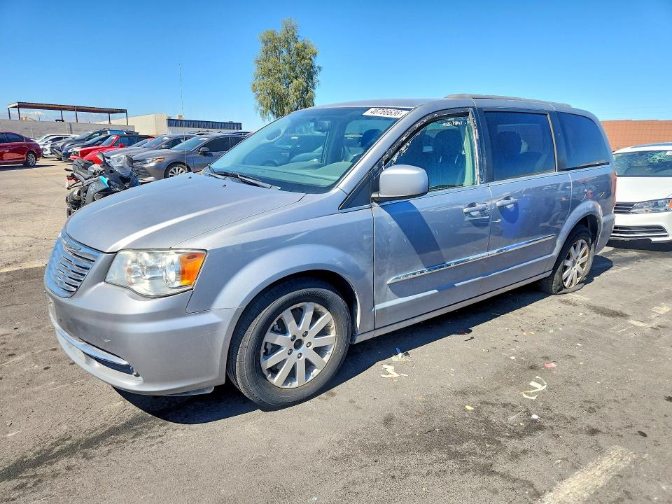 2015 Chrysler Town & Country მანქანა იყიდება აუქციონზე, vin: 2C4RC1BGXFR661807, აუქციონის ნომერი: 46766636