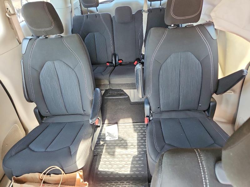 Продаж на аукціоні авто 2022 Chrysler Voyager, vin: 2C4RC1CG1NR229832, номер лоту: 46828206
