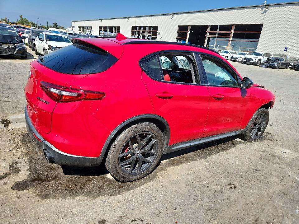 2019 Alfa Romeo Stelvio მანქანა იყიდება აუქციონზე, vin: ZASPAJAN8K7C69358, აუქციონის ნომერი: 46531856