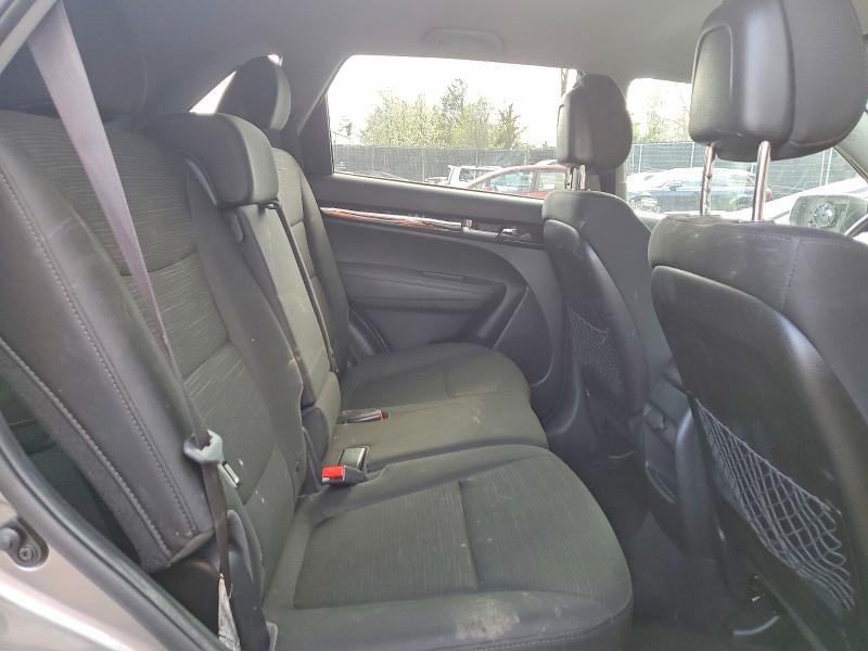 47974386 :رقم المزاد ، 5XYKTCA6XEG535004 vin ، 2014 Kia Sorento مزاد بيع