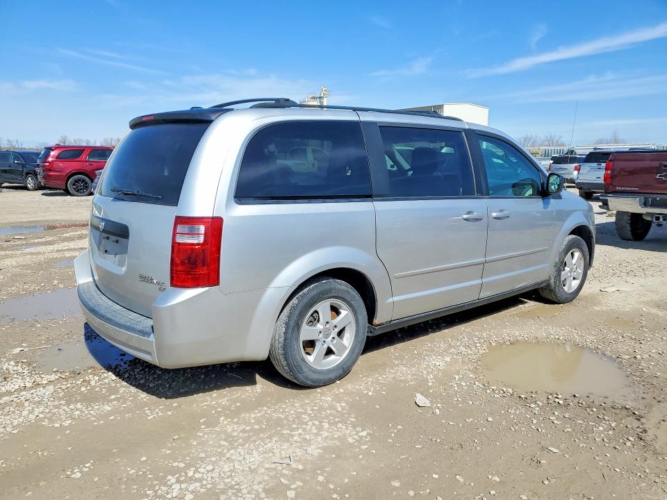 Продажа на аукционе авто 2010 Dodge Grand Caravan, vin: 2D4RN3D12AR490268, номер лота: 45654866