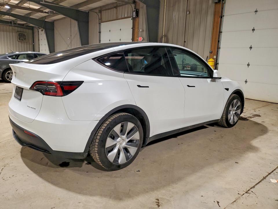 2022 Tesla Model Y მანქანა იყიდება აუქციონზე, vin: 7SAYGDEE9NA010335, აუქციონის ნომერი: 46565746
