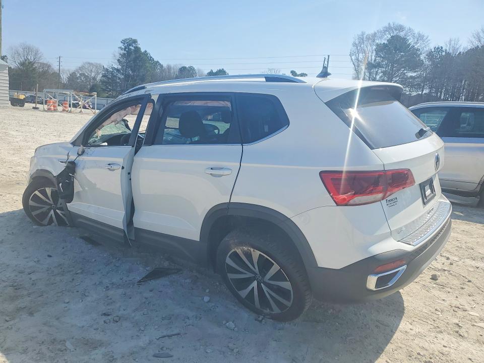 2024 Volkswagen Taos მანქანა იყიდება აუქციონზე, vin: 3VVSX7B26RM076247, აუქციონის ნომერი: 79812935