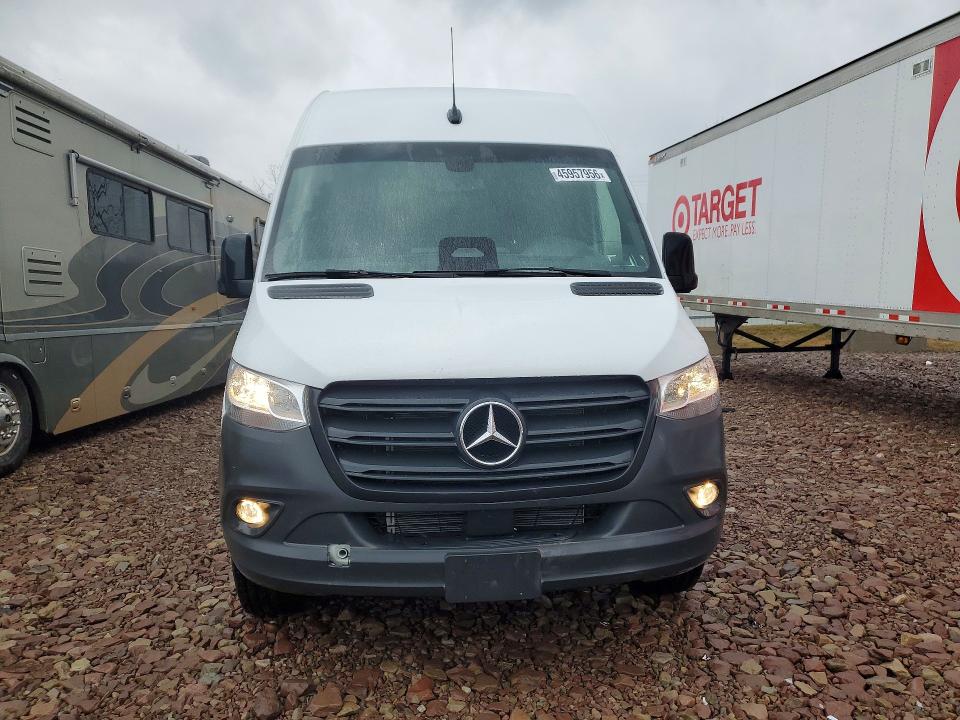 45957956 :رقم المزاد ، W1Y4NCHY3ST195569 vin ، 2025 Mercedes-benz Sprinter مزاد بيع