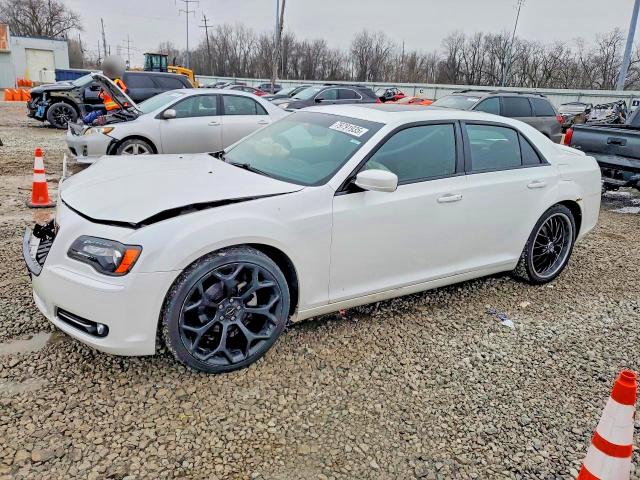 Продажа на аукционе авто 2014 Chrysler 300, vin: 2C3CCABG5EH283183, номер лота: 79791935