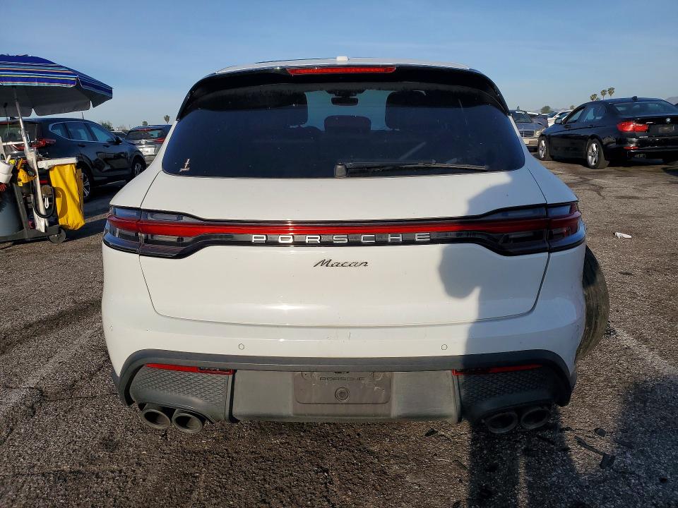 46224926 :رقم المزاد ، WP1AA2A56RLB19396 vin ، 2024 Porsche Macan مزاد بيع