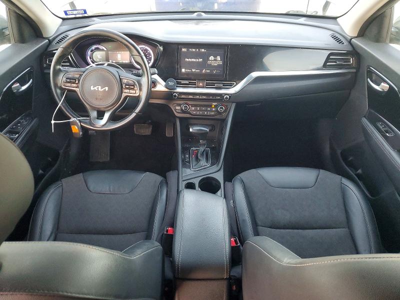 2022 Kia Niro მანქანა იყიდება აუქციონზე, vin: KNDCB3LC3N5512196, აუქციონის ნომერი: 45513106