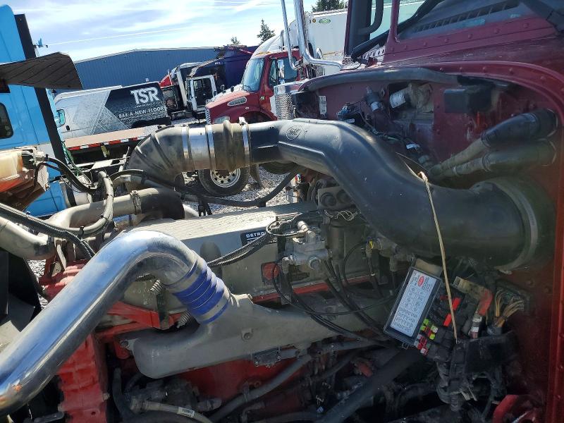 47028476 :رقم المزاد ، 1NPXGGGG40D479577 vin ، 2017 Peterbilt 389 مزاد بيع