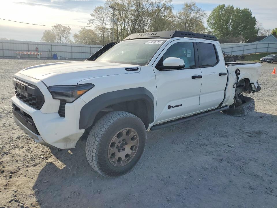 Продаж на аукціоні авто 2024 Toyota Tacoma, vin: 3TYLF5LN9RT005048, номер лоту: 79955175