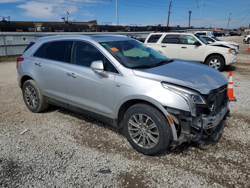 Продажа на аукционе авто 2017 Cadillac Xt5, vin: 1GYKNDRS8HZ185972, номер лота: 45976406