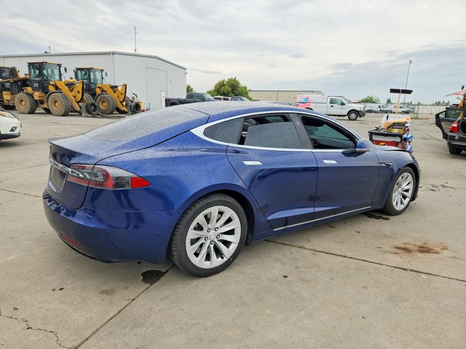 Aukcja sprzedaży 2018 Tesla Model S, vin: 5YJSA1E24JF249667, numer aukcji: 48164416
