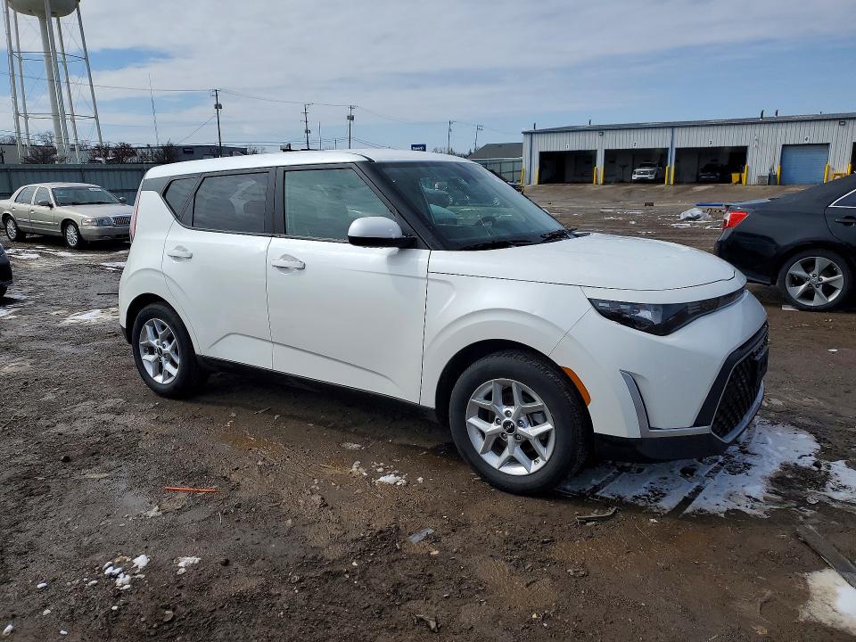 2025 Kia Soul მანქანა იყიდება აუქციონზე, vin: KNDJ23AU6S7940332, აუქციონის ნომერი: 46509076