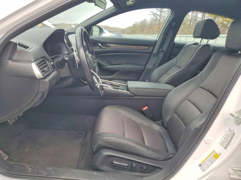 79815855 :رقم المزاد ، 1HGCV1F36LA155089 vin ، 2020 Honda Accord مزاد بيع