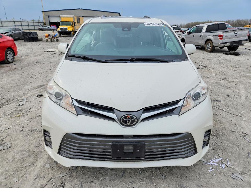 2020 Toyota Sienna მანქანა იყიდება აუქციონზე, vin: 5TDYZ3DC5LS032233, აუქციონის ნომერი: 48394406