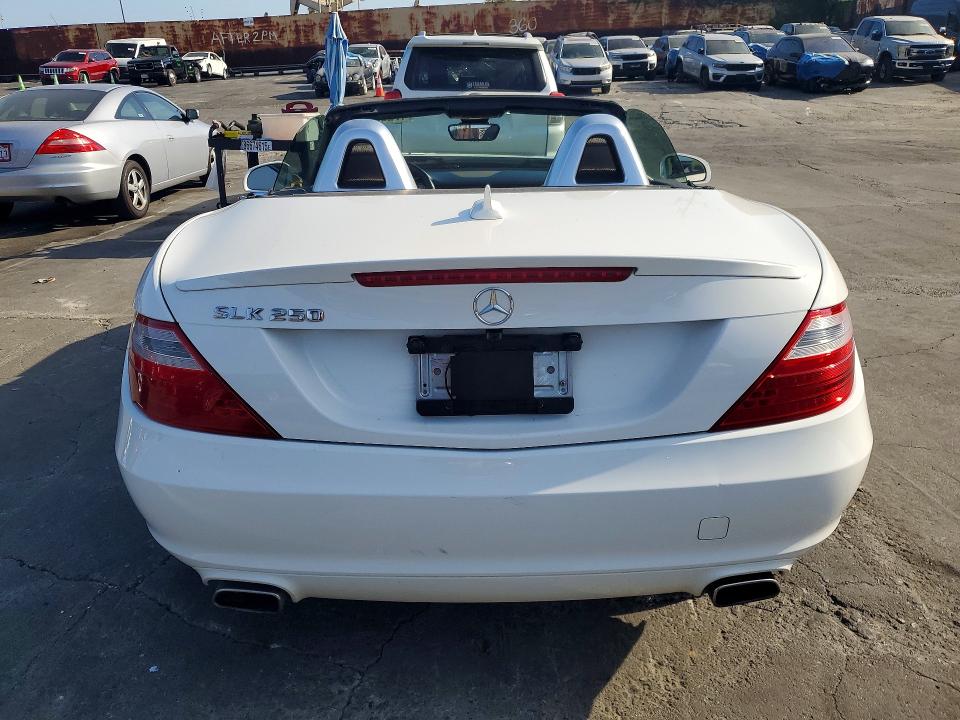 Продажа на аукционе авто 2015 Mercedes-benz Slk, vin: WDDPK4HA6FF097441, номер лота: 47203386