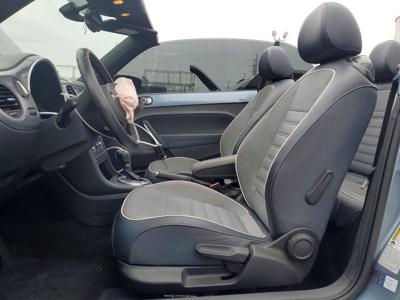 46775486 :رقم المزاد ، 3VW507AT0GM811762 vin ، 2016 Volkswagen Beetle مزاد بيع