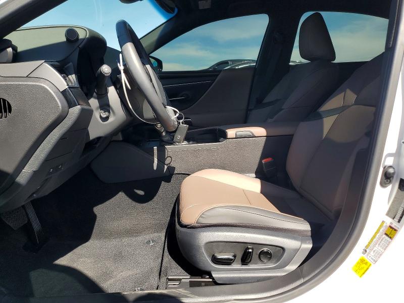 79622265 :رقم المزاد ، 58ADA1C17SU075884 vin ، 2025 Lexus Es 300h مزاد بيع
