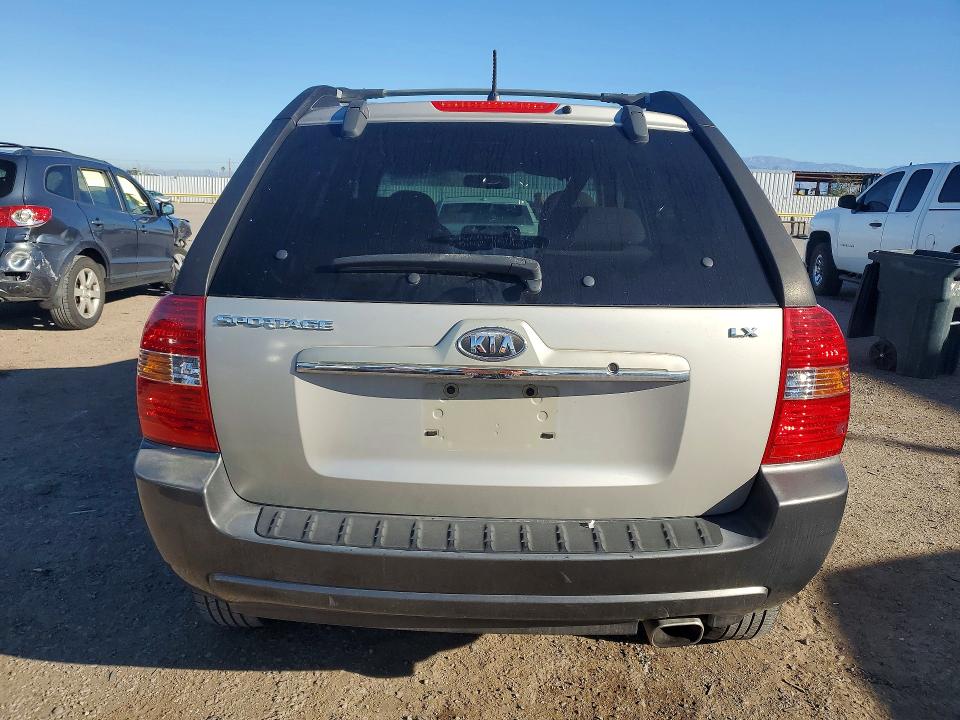 2007 Kia Sportage მანქანა იყიდება აუქციონზე, vin: KNDJF724477436900, აუქციონის ნომერი: 45524466