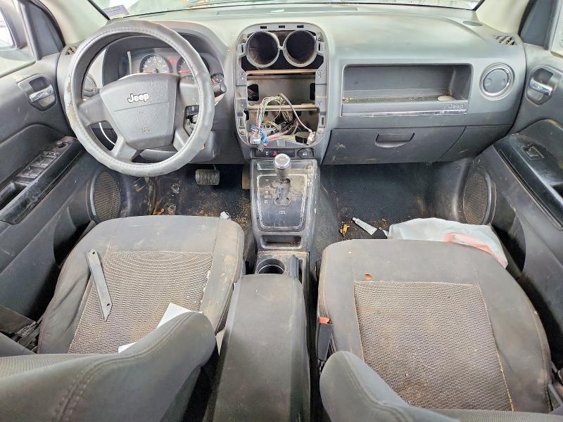 47385346 :رقم المزاد ، 1J4NT4FB8AD560432 vin ، 2010 Jeep Compass مزاد بيع