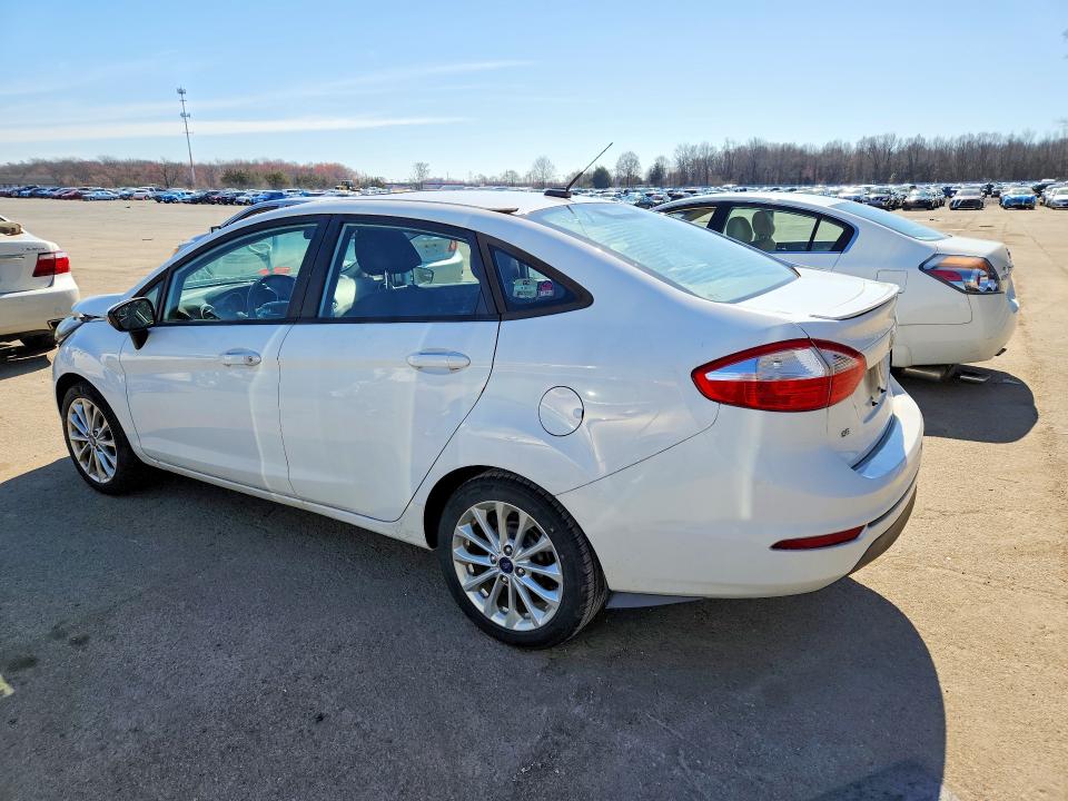 46663946 :رقم المزاد ، 3FADP4BJ2EM194650 vin ، 2014 Ford Fiesta مزاد بيع